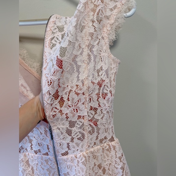 Aritzia Babaton Anton Lace Dress. New Without tags. Size 00 - Picture 11 of 11